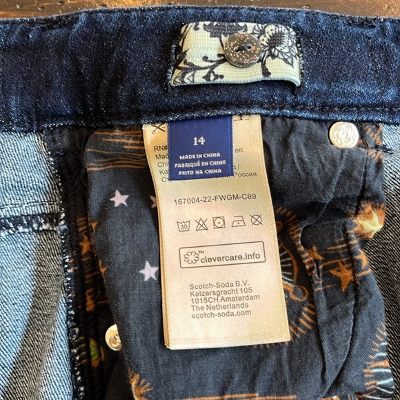 Girls Size 14 Zip Up Denim Skirt with Pockets - Picture 4 of 8